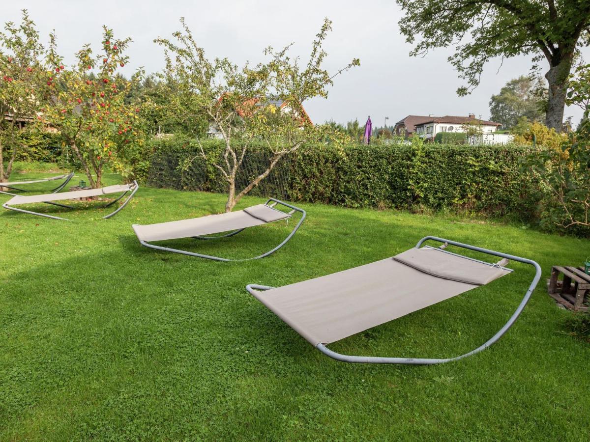 Lovely Modern Apartment With Private Terrace Ellscheid Exterior foto
